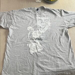 Obey Men’s Light Gray Graphic Short Sleeve Tee